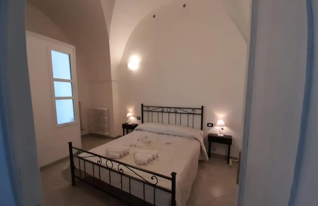 Beb Lecce'S Home-1